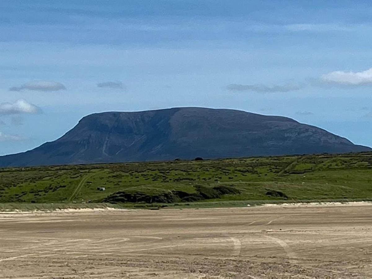 Traditional 3-Bed Cottage Sea Mountain Views Falcarragh Exterior photo